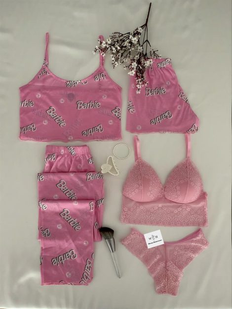 fantastic-plastic-barbie-945773.jpg