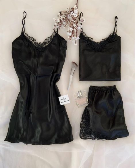 uclu-siyah-pirlanta-set-37e551.jpg